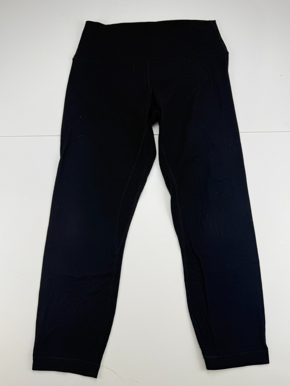 Lululemon Womens 10 Black Ribbed High Rise Leggings 21" Crop Yoga Pants